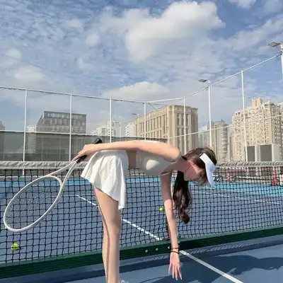 郑磊